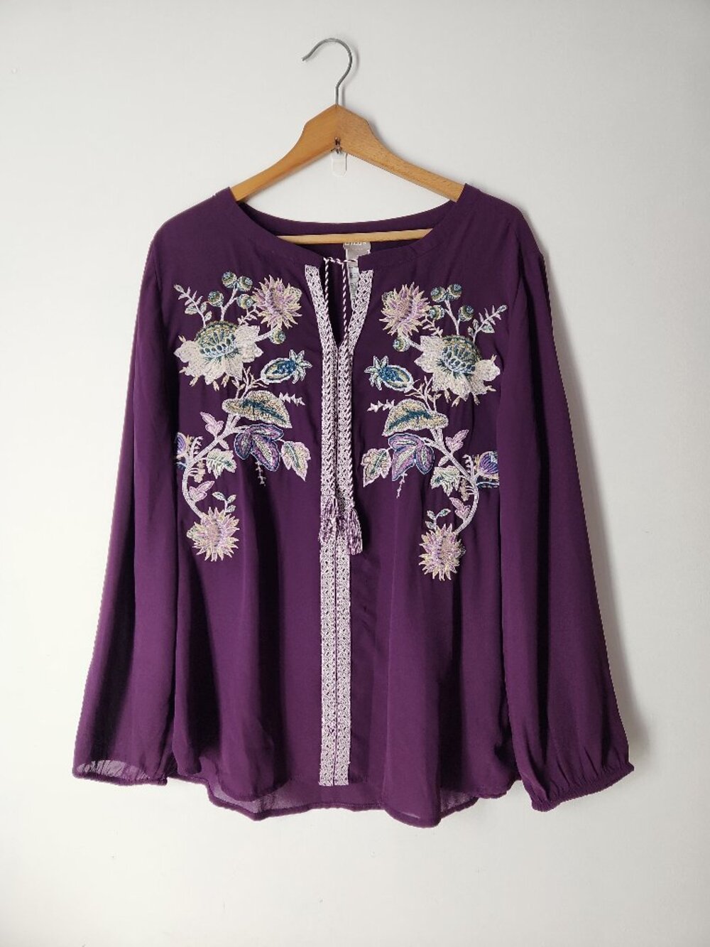 Chico's 4 long sleeves purple embroidered floral top tassel tie XXL  20